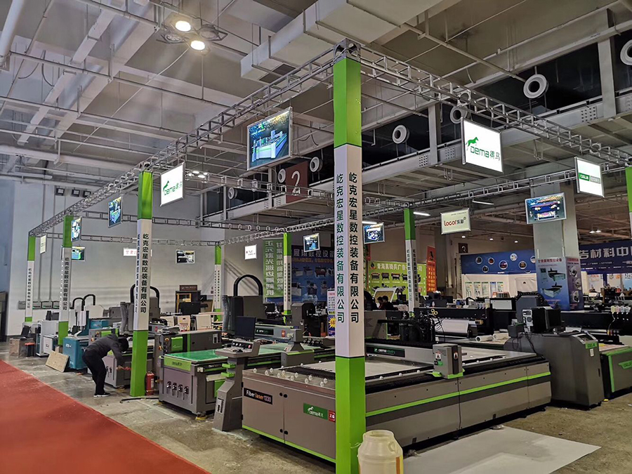 精品综合一区二区三区