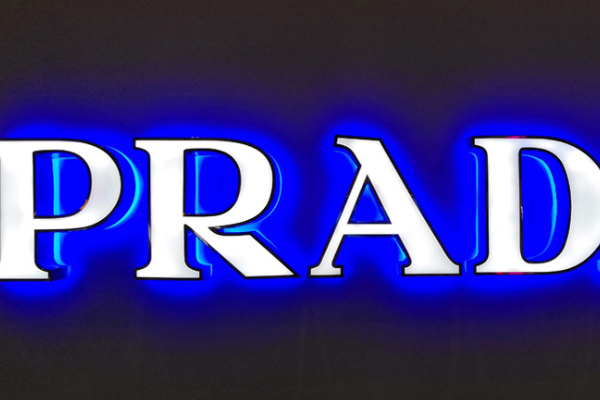 雕刻机加工的发光字展示 雕刻机加工的发光字展示