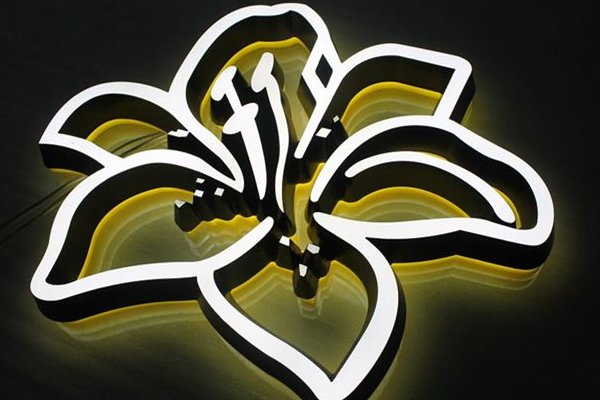 广告迷你字雕刻机加工的样品 广告迷你字雕刻机加工的样品