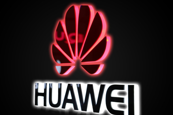 雕刻机加工的发光字 雕刻机加工的发光字