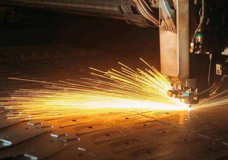 激光头加工中 激光头加工中