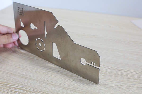 激光切割机切割的金属样品展示 激光切割机切割的金属样品展示