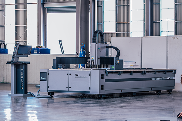 得马-X7工业光纤激光切割机 得马-X7工业光纤激光切割机