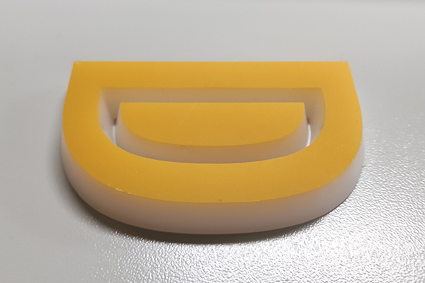 得马Z3高速巡边雕刻机切割的亚克力板 得马Z3高速巡边雕刻机切割的亚克力板