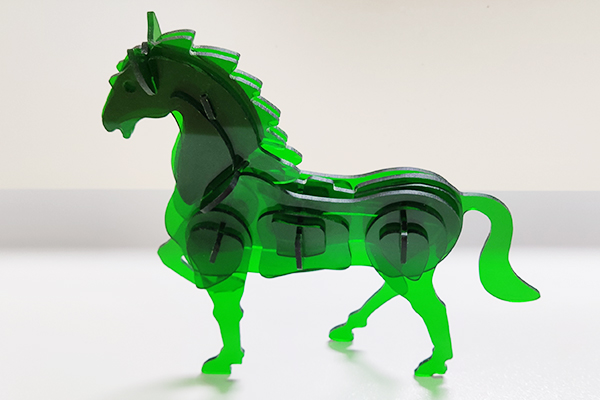 得马Z3高速巡边雕刻机切割的亚克力 得马Z3高速巡边雕刻机切割的亚克力