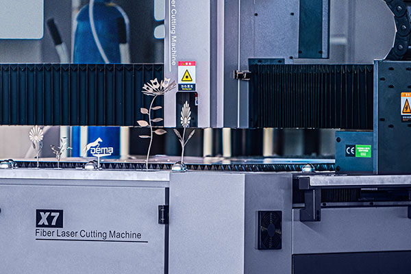 得马X7工业光纤激光切割机 得马X7工业光纤激光切割机