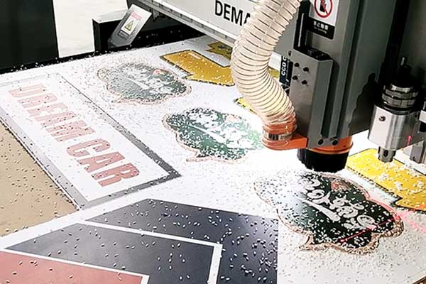 得马Z3高速巡边雕刻机 得马Z3高速巡边雕刻机