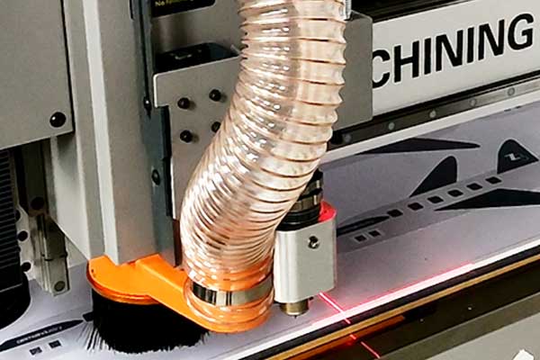 得马Z3高速巡边雕刻机 得马Z3高速巡边雕刻机