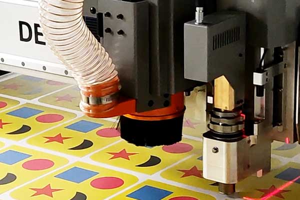 得马Z3高速巡边雕刻机 得马Z3高速巡边雕刻机