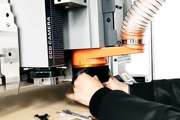 得马Z3高速巡边雕刻机 得马Z3高速巡边雕刻机