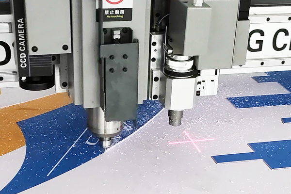 得马Z3高速巡边雕刻机 得马Z3高速巡边雕刻机