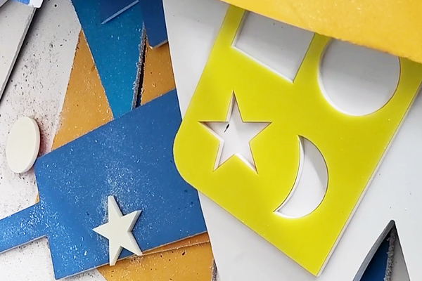 得马广告雕刻机加工的PVC板 得马广告雕刻机加工的PVC板