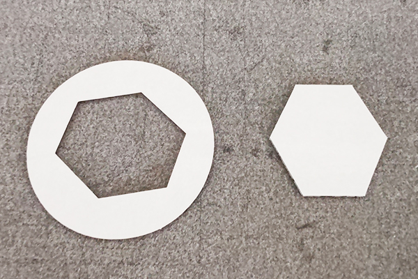 得马F11高速裁切机切割样品 得马F11高速裁切机切割样品