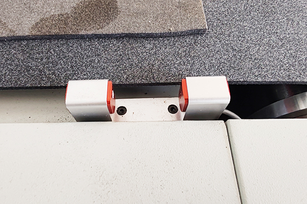 得马F11高速裁切机激光对刀仪 得马F11高速裁切机激光对刀仪